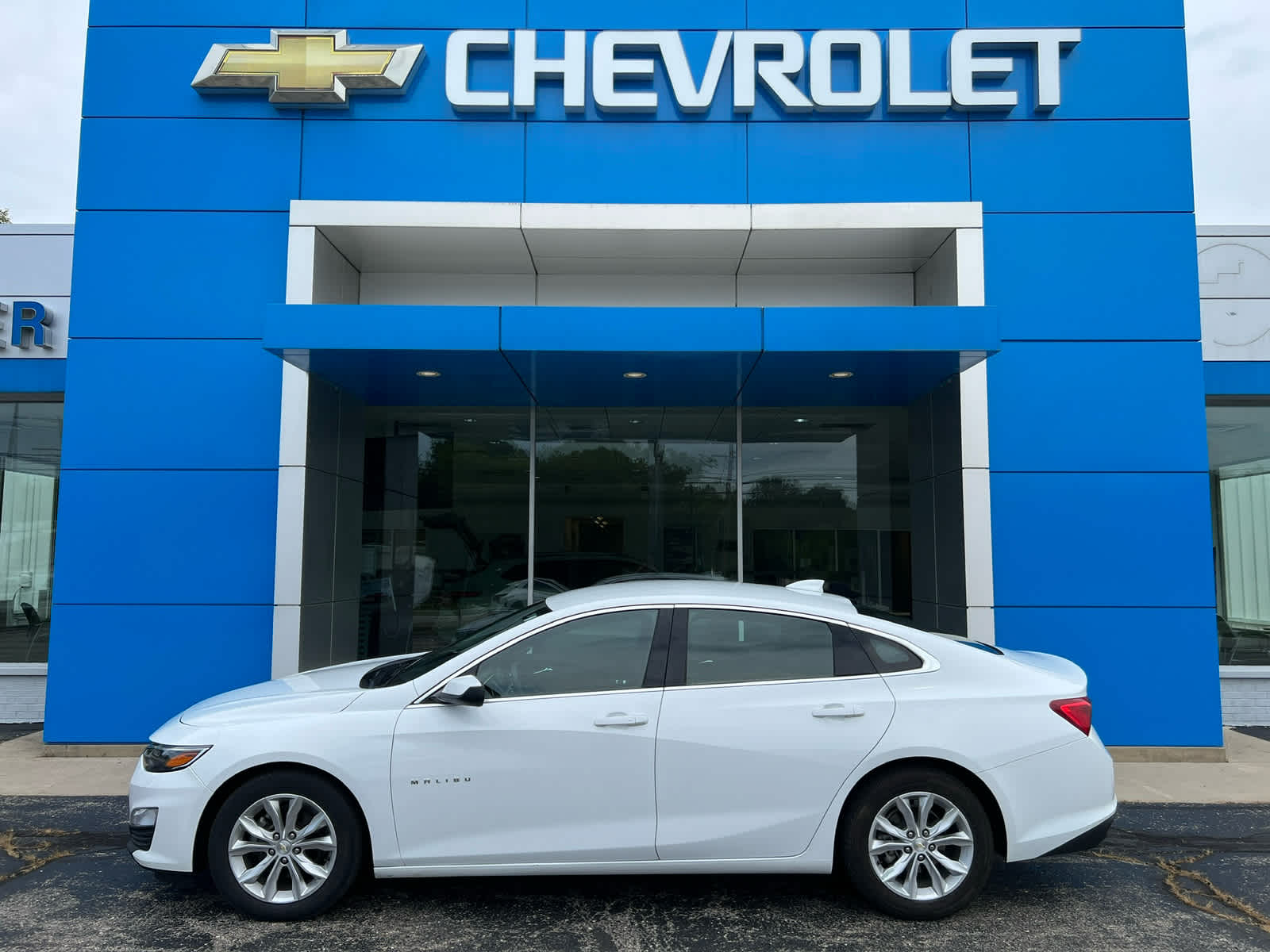 2023 Chevrolet Malibu LT