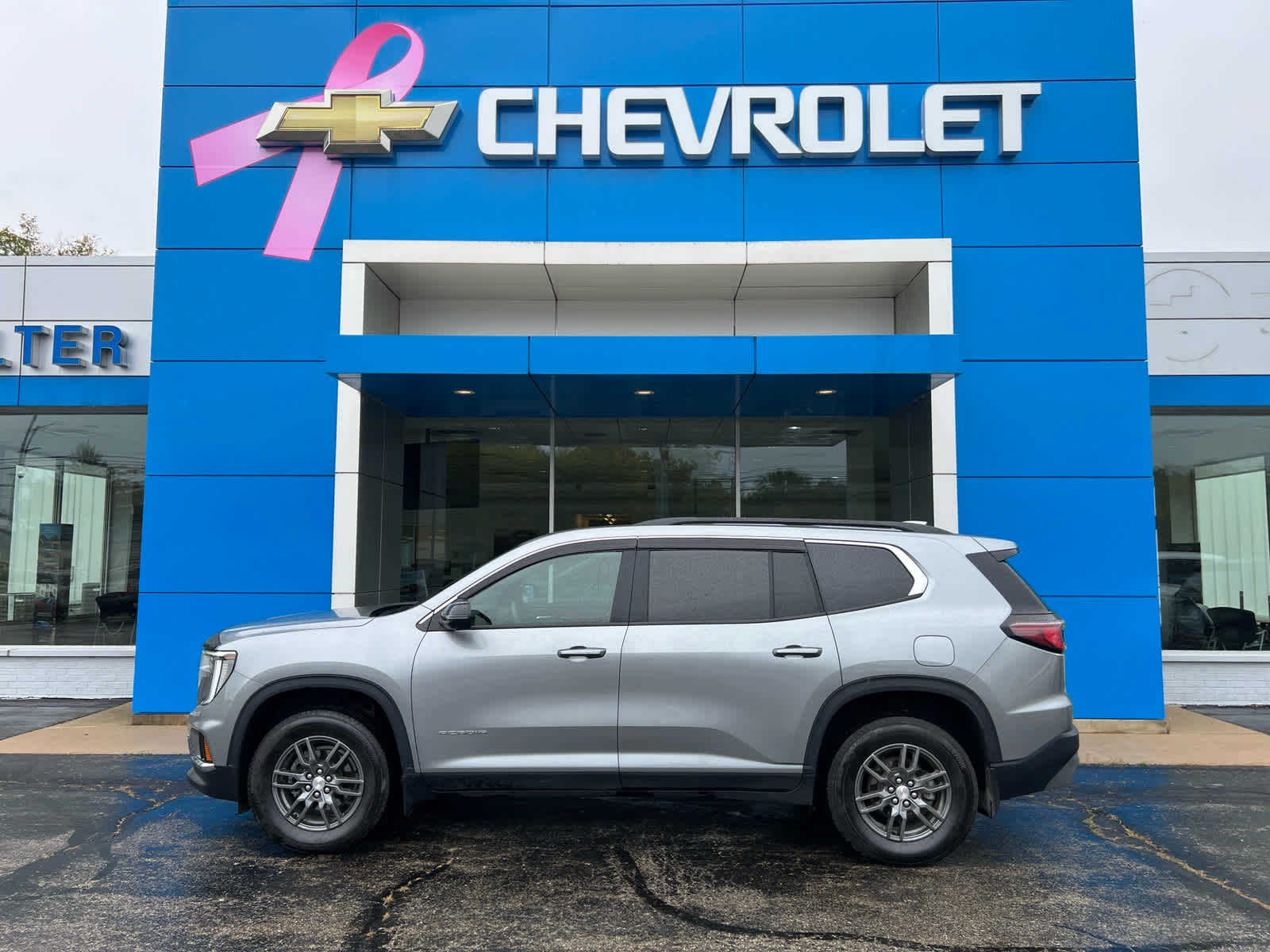2026 GMC Acadia Elevation