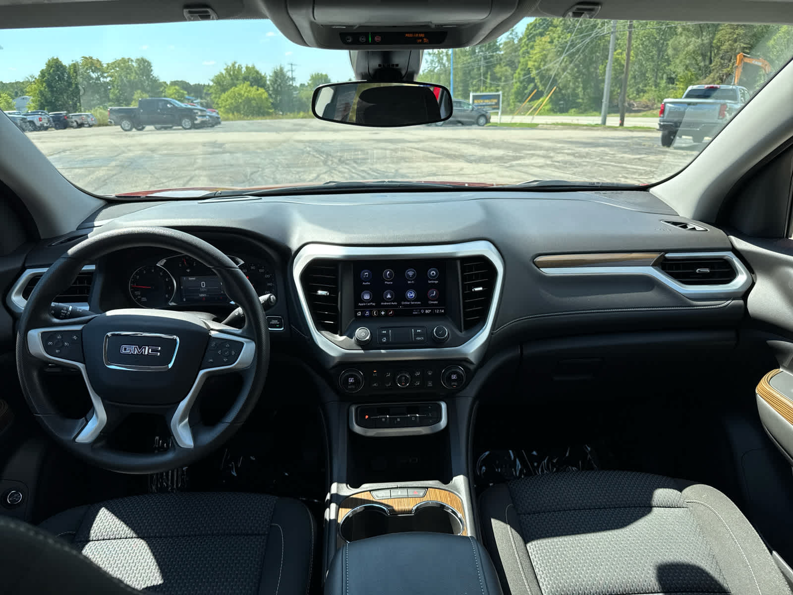 2023 GMC Acadia SLE