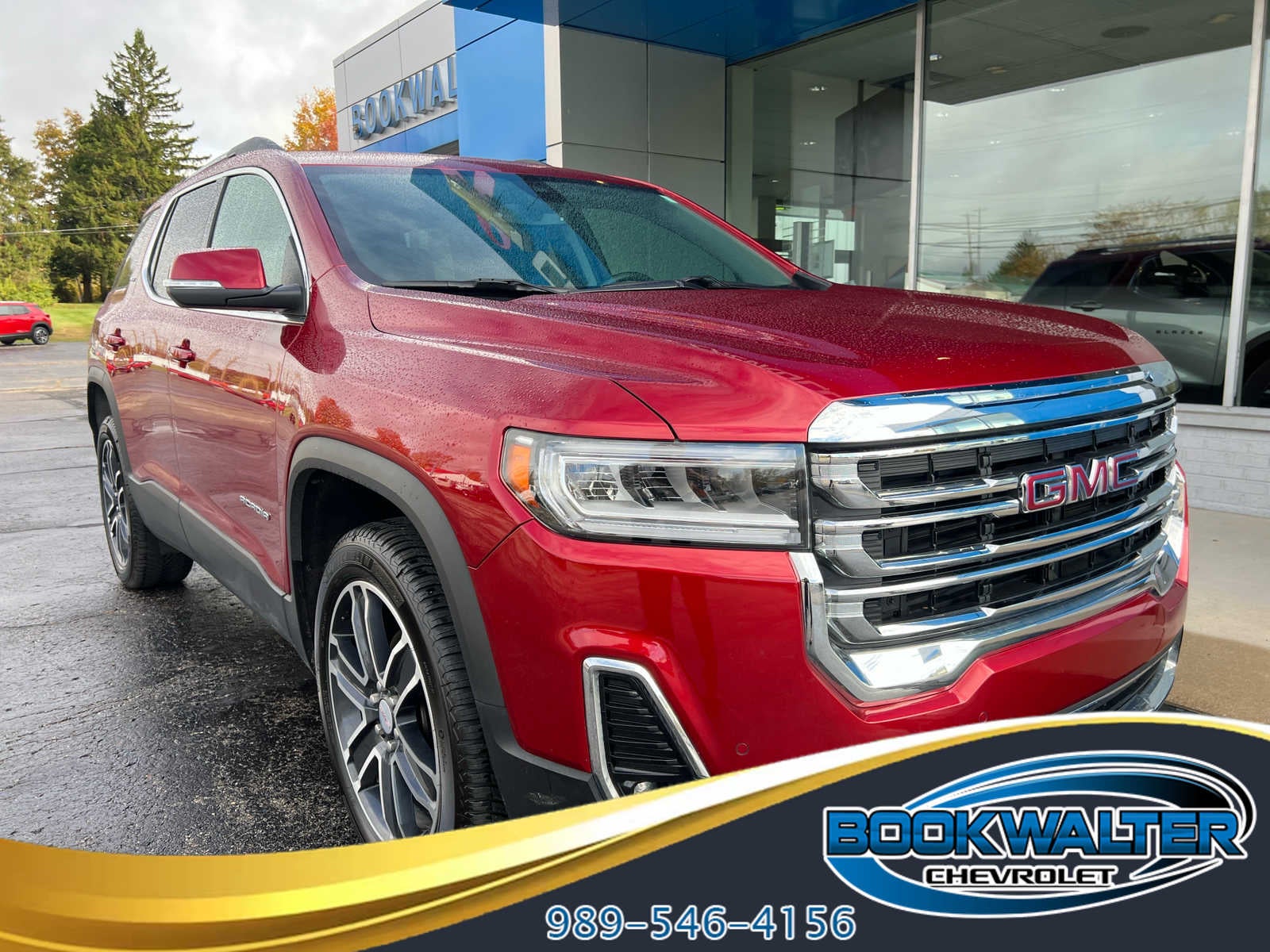 2023 GMC Acadia SLT