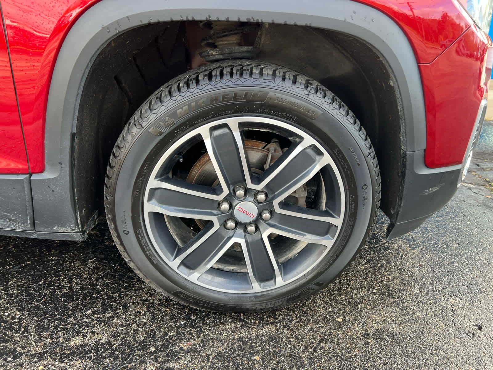 2023 GMC Acadia SLT