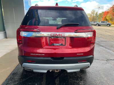2023 GMC Acadia SLT