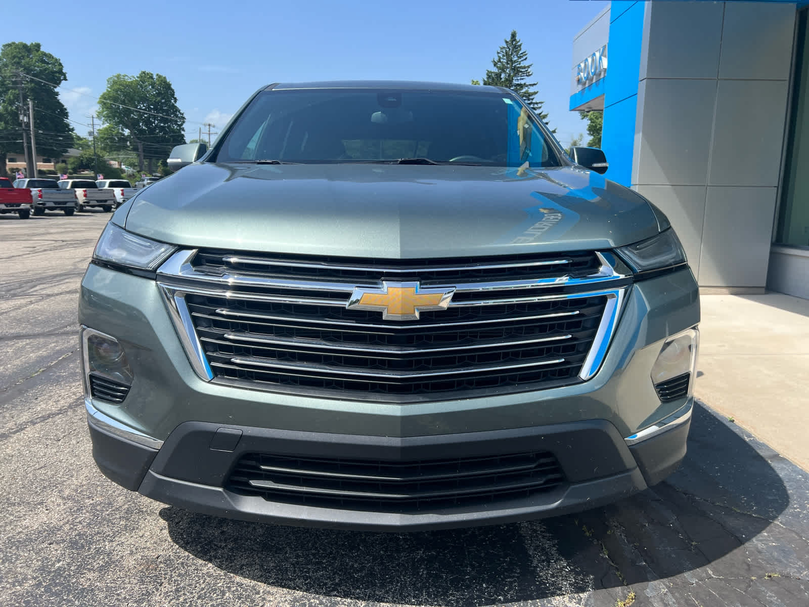2023 Chevrolet Traverse LT Cloth