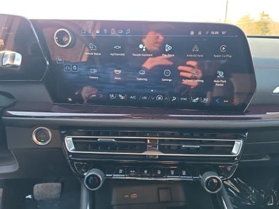 2025 Chevrolet Traverse RS