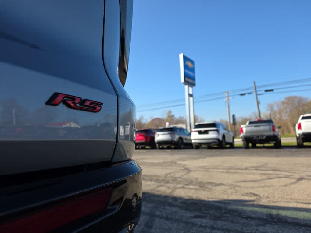 2025 Chevrolet Traverse RS