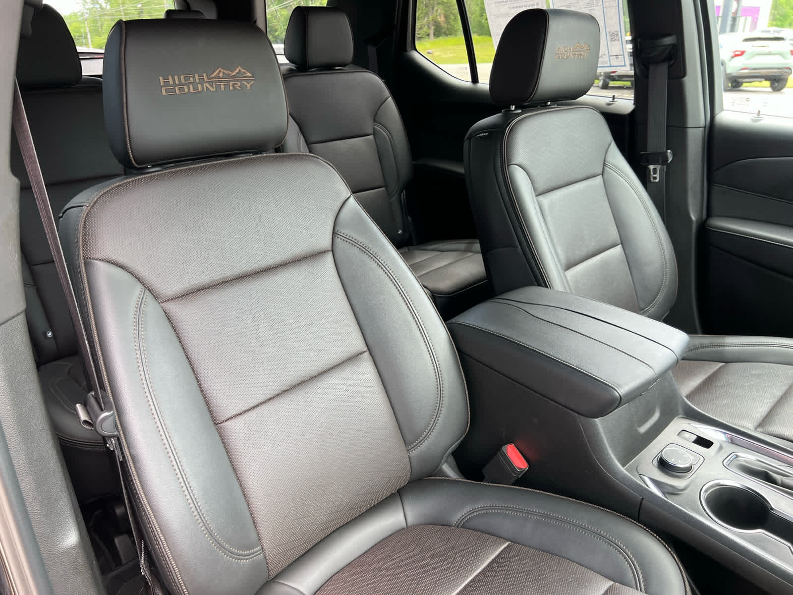 2023 Chevrolet Traverse High Country