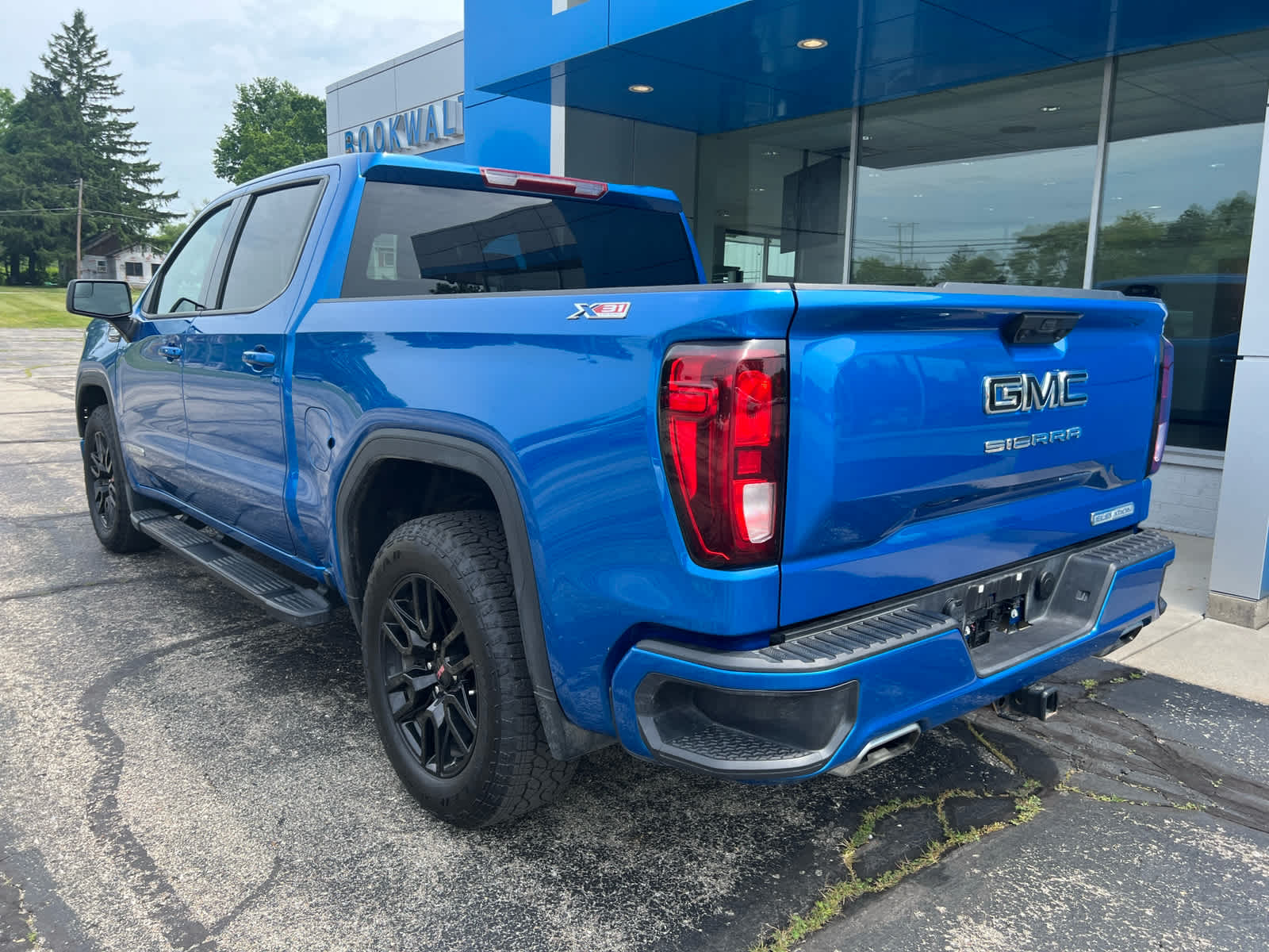 2024 GMC Sierra 1500 Elevation