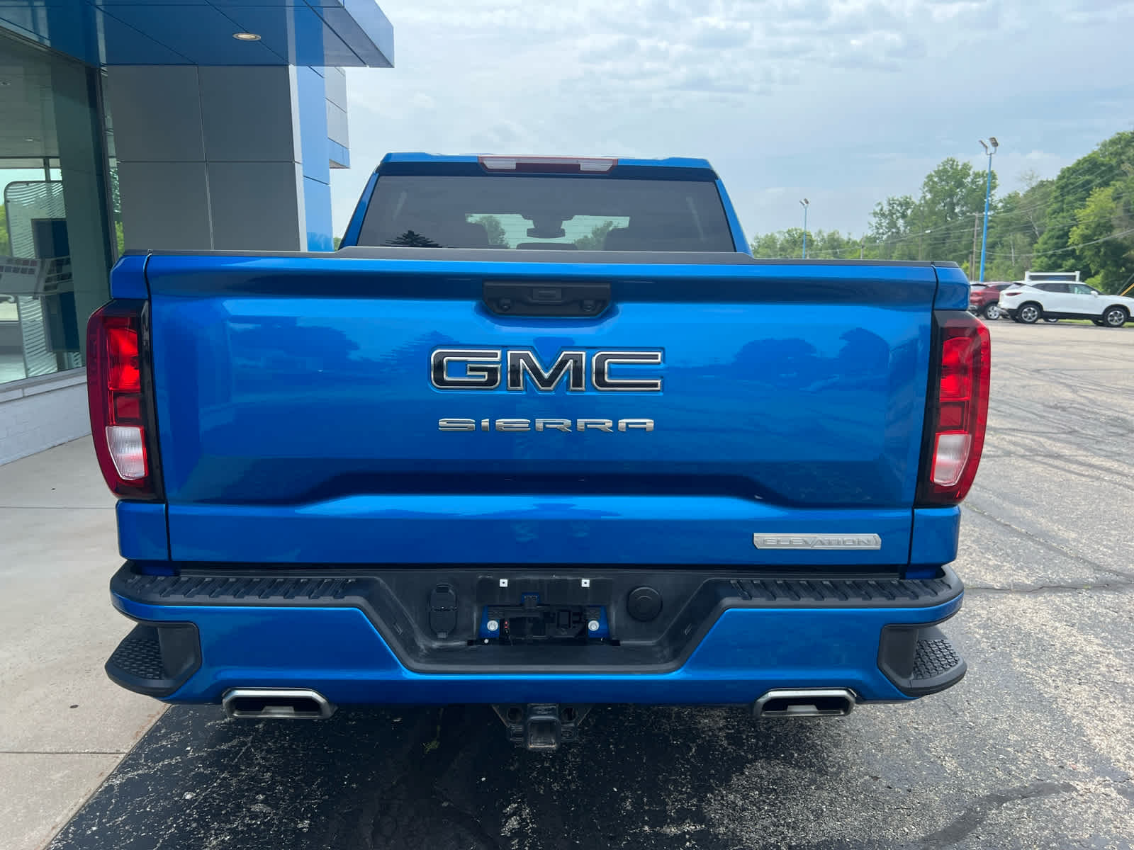 2024 GMC Sierra 1500 Elevation