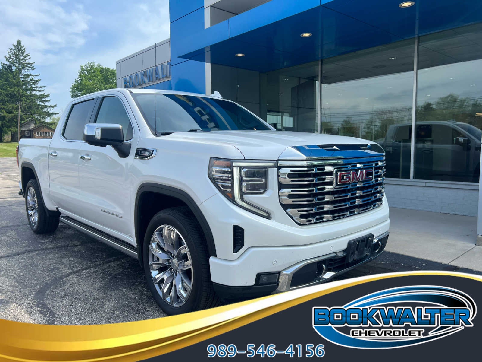 2023 GMC Sierra Denali 4WD Crew Cab Short Box's photo