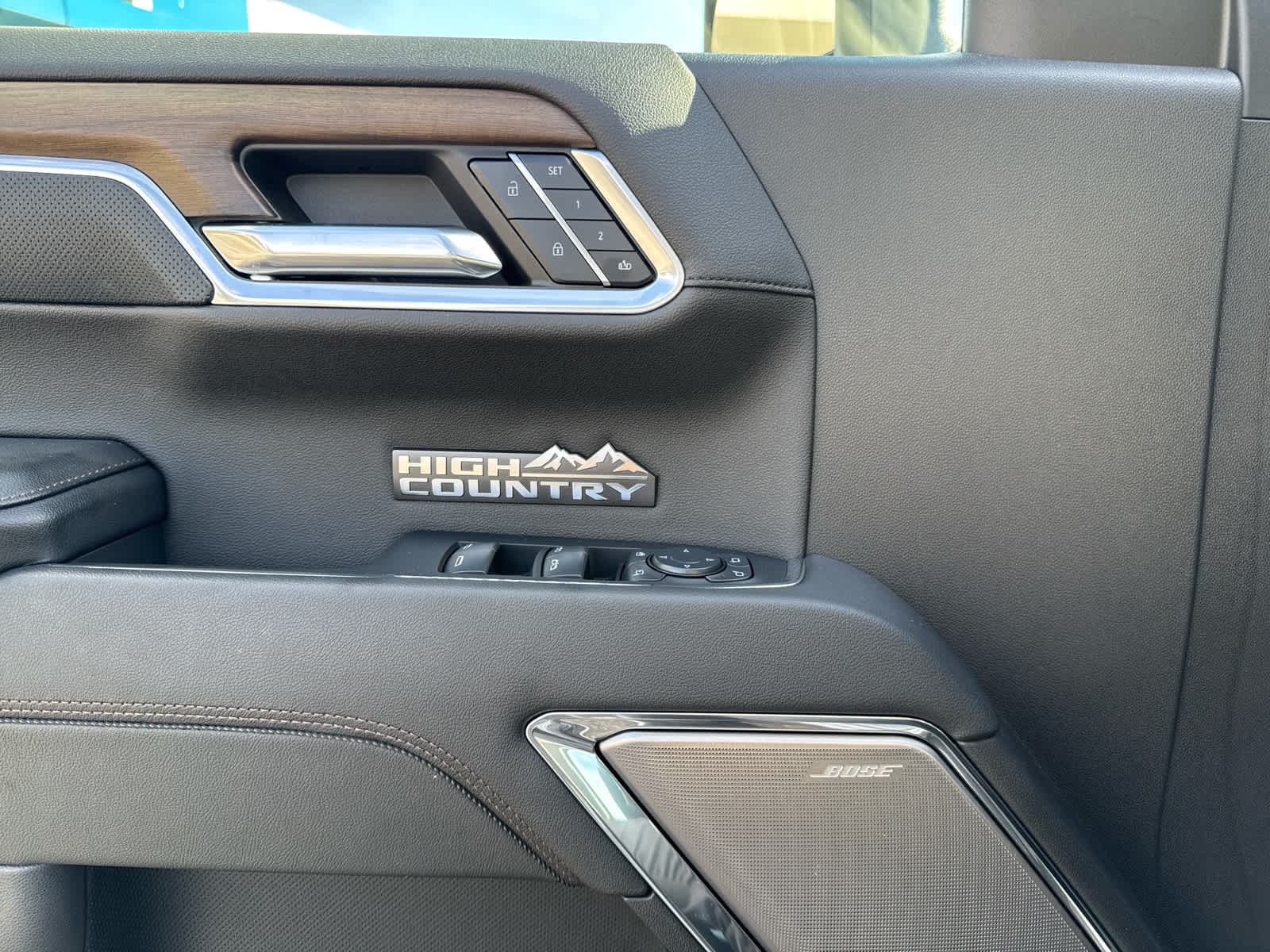 2024 Chevrolet Silverado 1500 High Country