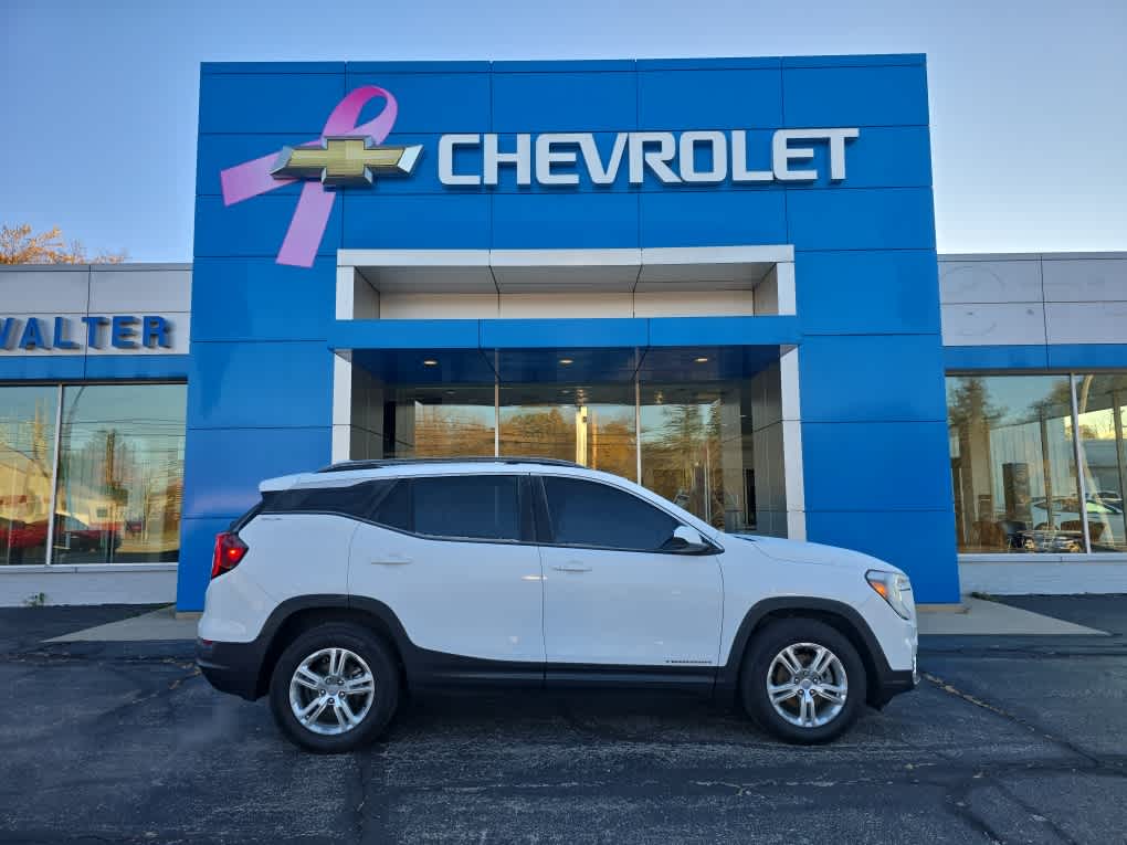 2022 GMC Terrain SLE