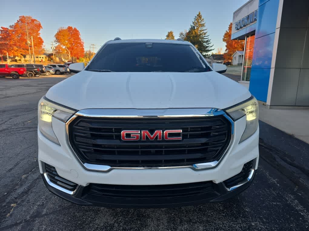 2022 GMC Terrain SLE