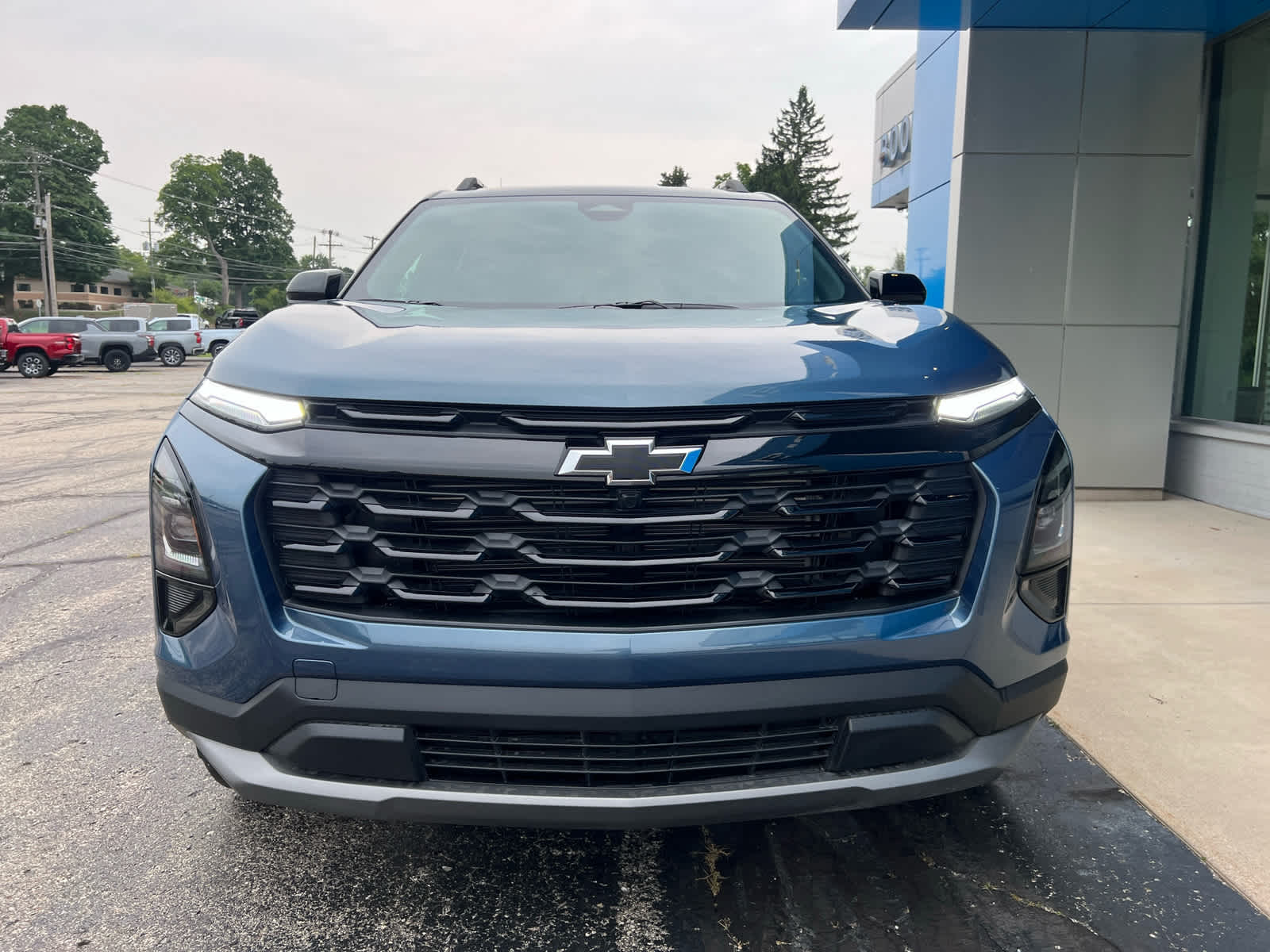 2027 Chevrolet Equinox LT