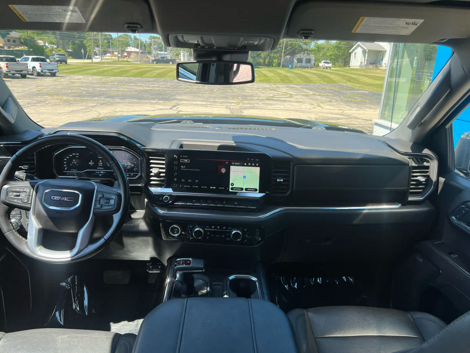 2023 GMC Sierra 1500 SLT