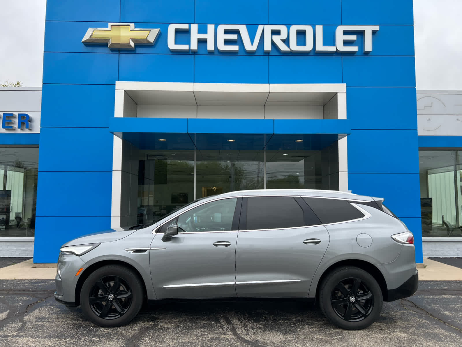 2024 Buick Enclave Essence
