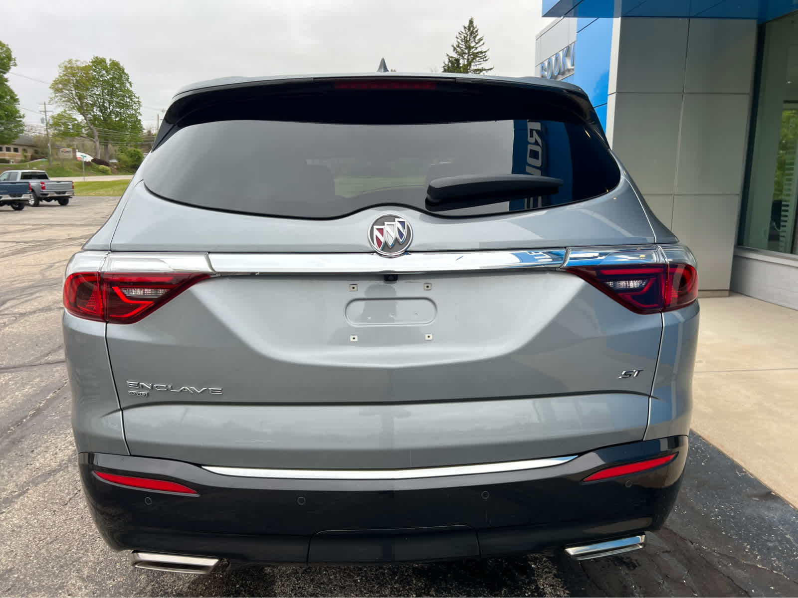2024 Buick Enclave Essence