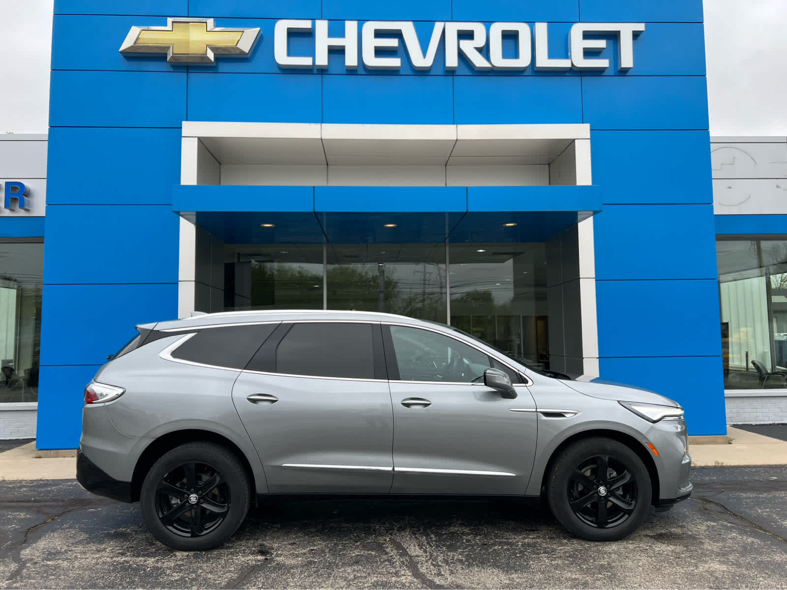 2024 Buick Enclave Essence
