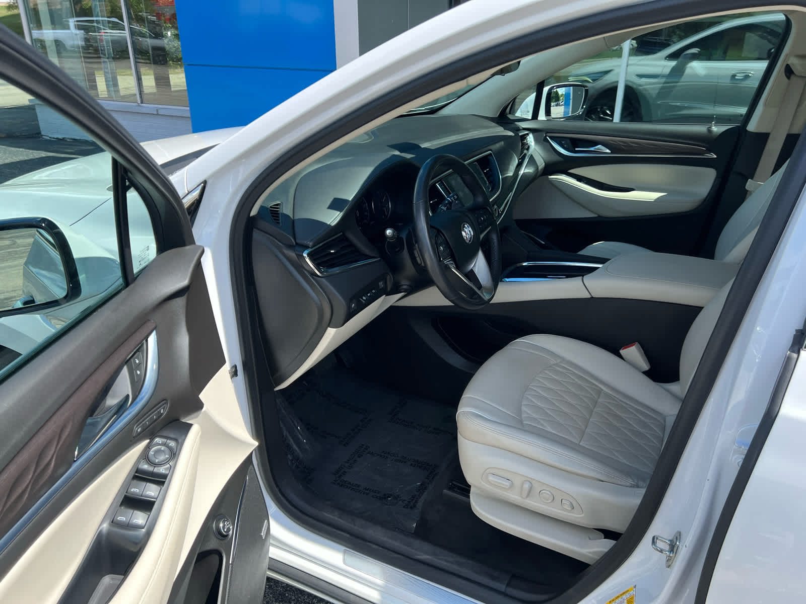 2023 Buick Enclave Avenir
